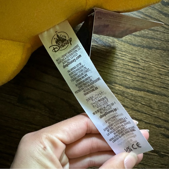 Disney Wish Star Light-Up Plush – 14'' | NWT - Picture 5 of 6